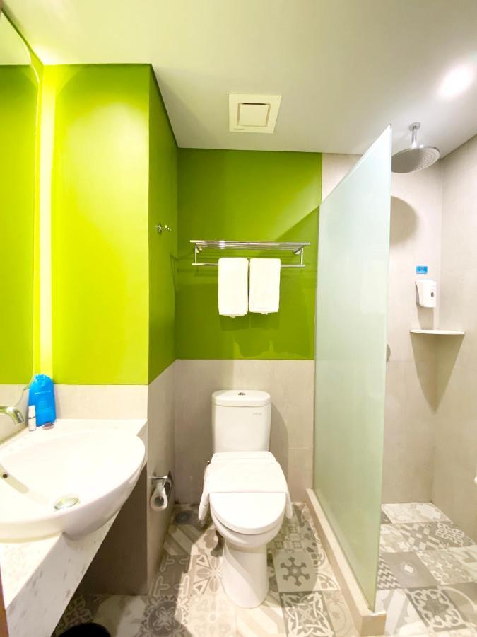 Rv Hotel Gianyar Ubud Exterior foto
