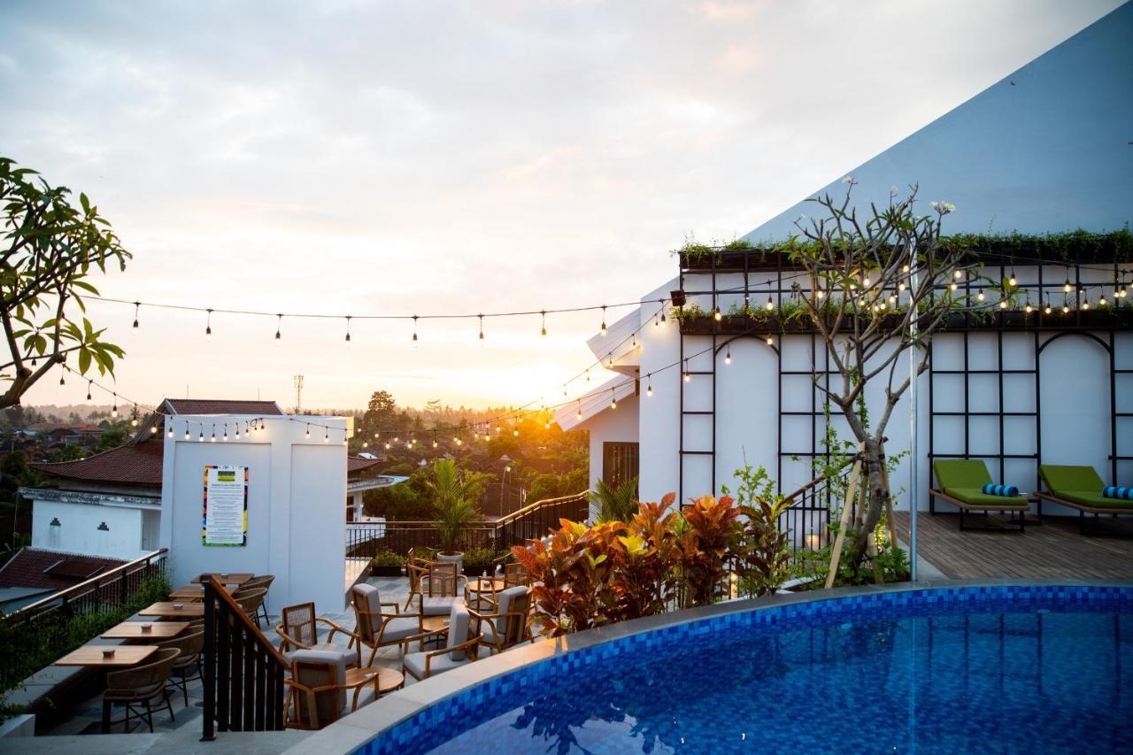 Rv Hotel Gianyar Ubud Exterior foto